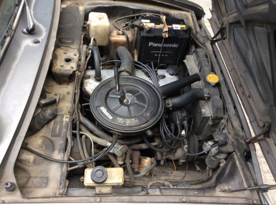 รถมาสด้า แฟมิเลีย มือเดียวป้ายแดง ปี92 เครื่อง 1.3 เกียร์ธรรมดา 5เกียร์ ภายในเดิมๆสะอาดแอร์หนาว วิทยุCD ตัวถังเดิมๆบางเดิมทั้งคันไม่มีชน ยางใหม่ แบตใหม่ ห้องเครื่องเดิมคัสซีดี เครื่องแน่นช่วงล่างดี รถขับดีครับ พร้อมใช้ เจาะทะลุจากโรงงานตั้งแต่ป้ายแดแจ้งปร