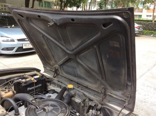 รถมาสด้า แฟมิเลีย มือเดียวป้ายแดง ปี92 เครื่อง 1.3 เกียร์ธรรมดา 5เกียร์ ภายในเดิมๆสะอาดแอร์หนาว วิทยุCD ตัวถังเดิมๆบางเดิมทั้งคันไม่มีชน ยางใหม่ แบตใหม่ ห้องเครื่องเดิมคัสซีดี เครื่องแน่นช่วงล่างดี รถขับดีครับ พร้อมใช้ เจาะทะลุจากโรงงานตั้งแต่ป้ายแดแจ้งปร