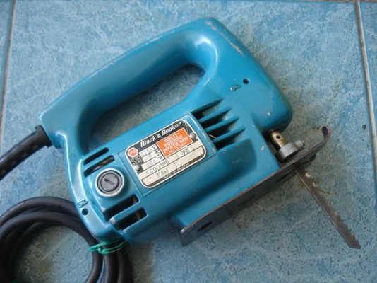 เลื่อยจิ๊กซอ Black & Decker made in England เลื่อยจิ๊กซอ Black & Decker made in England