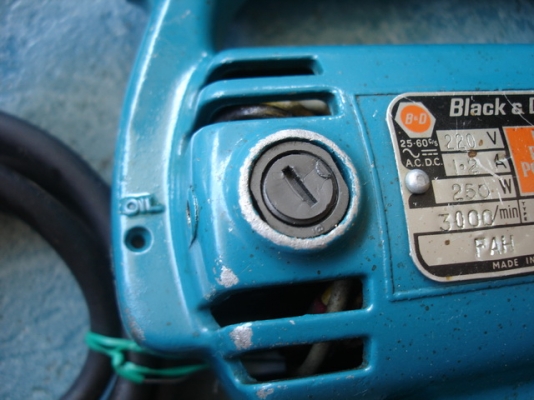 เลื่อยจิ๊กซอ Black & Decker made in England เลื่อยจิ๊กซอ Black & Decker made in England