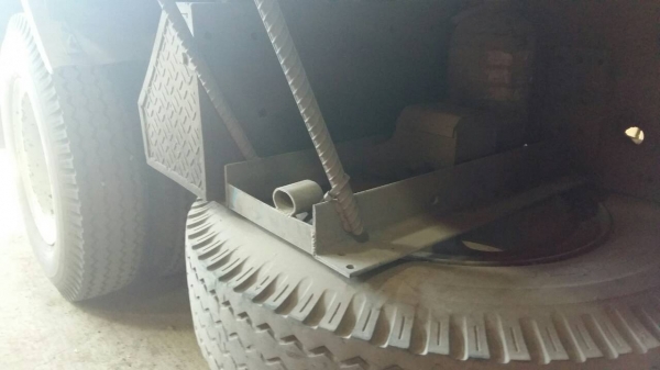 หกล้อ อีซูซุ FSR11H-175แรง แคชชีใหญ ช่วงยาว5.50ม สภาพดีสวยกริ๊ปเดิมทั้งคัน มีท้ายลิฟไฮโลริส ทะเบียนพร้อมโอน