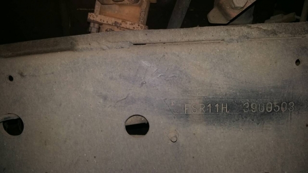 หกล้อ อีซูซุ FSR11H-175แรง แคชชีใหญ ช่วงยาว5.50ม สภาพดีสวยกริ๊ปเดิมทั้งคัน มีท้ายลิฟไฮโลริส ทะเบียนพร้อมโอน