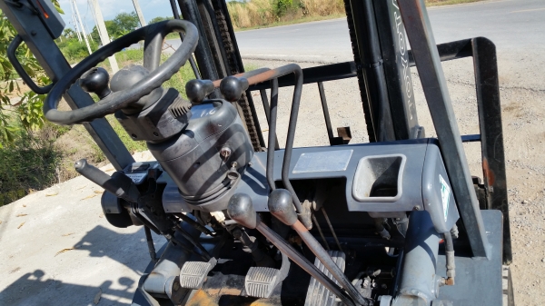 ส่งแล้วรถยก TOYOTA 6FGยก2.0ตันเสาสูง3เมตรยางตันใหม่หน้าหลังรถนอกนำเข้ายังไม่เคยใช้งานในเมืองไทยเลย=รุ่นใหม่ขาย