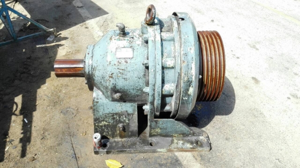 Sell> ขายหัวเกียร์ทด ขนาดใหญ่ ถึกและทน ของนอกครับ CYCLO DRIVE ประเทศญี่ปุ่นครับ ชนมอเตอร์ 50 -100 HP. ทด 1:29 เพลาออกประมาน 50 rpm.(รอบต่อนาที)