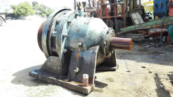 Sell> ขายหัวเกียร์ทด ขนาดใหญ่ ถึกและทน ของนอกครับ CYCLO DRIVE ประเทศญี่ปุ่นครับ ชนมอเตอร์ 50 -100 HP. ทด 1:29 เพลาออกประมาน 50 rpm.(รอบต่อนาที)
