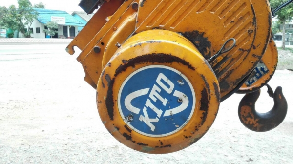 Sell> ขายรอกไฟฟ้า พร้อมตัวเดินราง KITO 2.8T ตัน ทำไฟเรียบร้อยแล้ว พร้อมใช้งานครับ