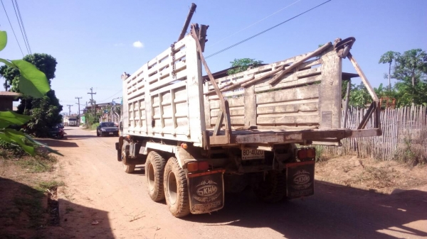 ขายรถ10ล้อดั้มKT725เครือง180แรงวางหัวลงเล่มแล้วพร้อมโอน