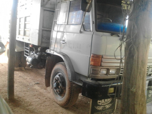 ขายรถ10ล้อดั้มKT725เครือง180แรงวางหัวลงเล่มแล้วพร้อมโอน