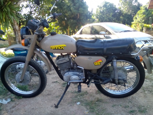 รถโบราณแปลกหายากมีทะเบียน