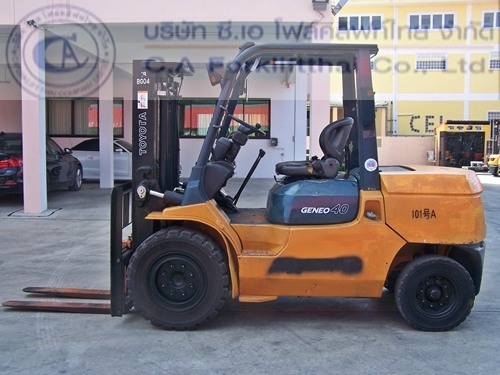 ขาย รถโฟล์คลิฟท์ TOYOTA รุ่น 7FG40