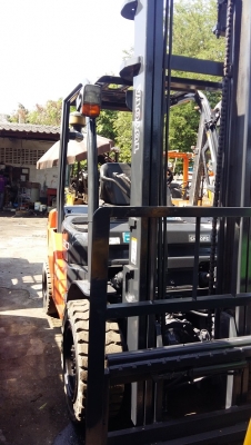 รถยกฟอร์คลิฟท์ Forklift TOYOTA 8FD30 ดีเซล เกียร์ออโต้  ขนาด 3.0 ตัน