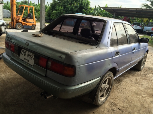 ขายกันถูกๆรถขับได้อยู่ นิสสัน เซ็นทร่า ปี 1995 พร้อมเล่มทะเบียน