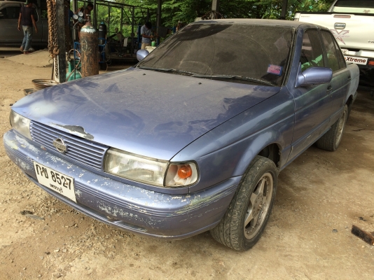 ขายกันถูกๆรถขับได้อยู่ นิสสัน เซ็นทร่า ปี 1995 พร้อมเล่มทะเบียน