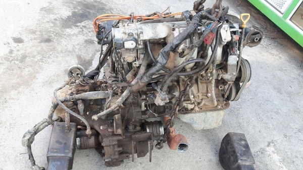 เครื่อง 5 เอ พร้อมเกียร์ ขาย8500ครับ