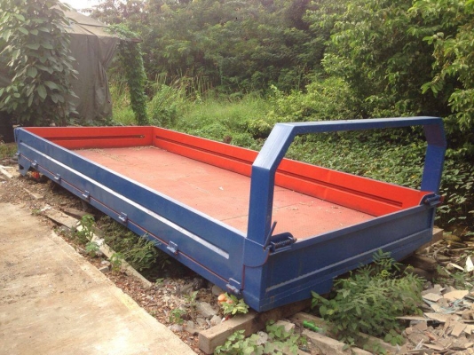 ขายครับกระบะเหล็กสั่งทำแต่ไม่ได้ใช้ ยาว5เมตร กว้าง210 ไฟท้ายLED เป็นเหล็กทั้งลูก ขาย 35000 บาท