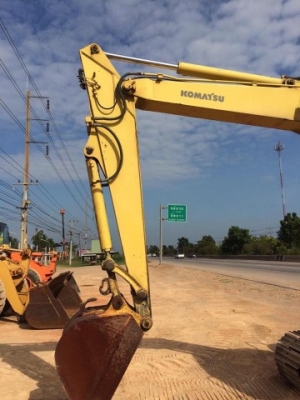 ขายรถแบคโฮ KOMATSU PC60-7 สภาพสวยพร้อมใช้ นำเข้าจากญี่ปุ่น มีVDOการทำงานครับ ขายรถแบคโฮ KOMATSU PC60-7 สภาพสวยพร้อมใช้ นำเข้าจากญี่ปุ่น มีVDOการทำงานครับ