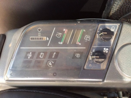 ขายรถแบคโฮ KOMATSU PC60-7 สภาพสวยพร้อมใช้ นำเข้าจากญี่ปุ่น มีVDOการทำงานครับ ขายรถแบคโฮ KOMATSU PC60-7 สภาพสวยพร้อมใช้ นำเข้าจากญี่ปุ่น มีVDOการทำงานครับ