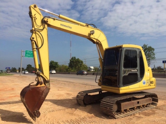 ขายรถแบคโฮ KOMATSU PC60-7 สภาพสวยพร้อมใช้ นำเข้าจากญี่ปุ่น มีVDOการทำงานครับ