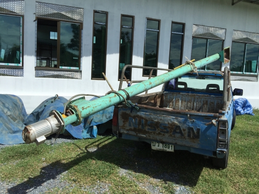 Sell> ขายสกรูลำเลียง ยาว 6 เมตร ขนาดท่อโต 7" นิ้ว ปากกว้าง 6"x10" นิ้ว พร้อมมอเตอร์เกียร์ ใช้งานได้เลยครับ