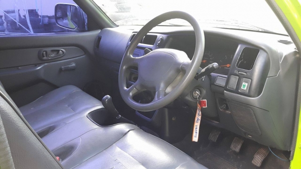 ขายมิตซูบิชิสตาด้าตอนเดียว เครื่องดีเซล 2.5 พวงมาลัยธรรมดา เครื่องดี แชสซีส์สวย แอร์เย็น 95000 งดต่อรองราคา