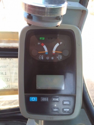 ขายรถแบคโฮ KOBELCO SK135SR YY04  ปี2007 สภาพสวยพร้อมใช้งาน รถนอกนำเข้าจากญี่ปุ่น มีVDOการทำงานครับ