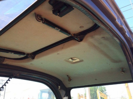 ขายรถแบคโฮ KOBELCO SK135SR YY04  ปี2007 สภาพสวยพร้อมใช้งาน รถนอกนำเข้าจากญี่ปุ่น มีVDOการทำงานครับ