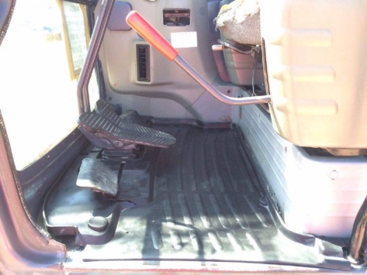 ขายรถแบคโฮ KOBELCO SK135SR YY04  ปี2007 สภาพสวยพร้อมใช้งาน รถนอกนำเข้าจากญี่ปุ่น มีVDOการทำงานครับ