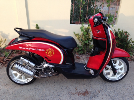 Scoopy I Man U