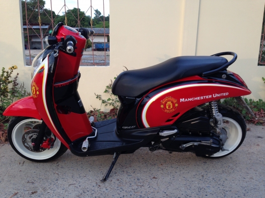 Scoopy I Man U Scoopy I Man U