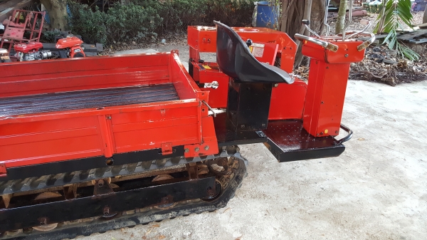 รถบรรทุกการเกษตรและก่อสร้างนั่งขับ รหัสสินค้า T- 13