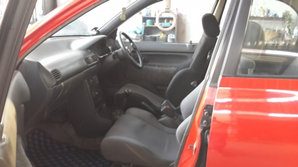 MAZDA 121 แต่งสวย MAZDA 121 แต่งสวย