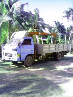 ขาย 395000 บาทรถติดเครน 3ตัน เอกสารพร้อมโอน