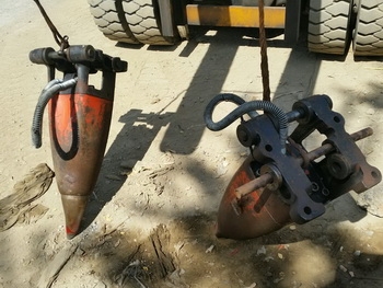 หัวเจาะ หัวกระแทก ปูน คอนกรีต เบรคเกอร์ สำหรับรถขุด แบคโฮ PC่ 20-30-40 เจาะกระแทกแรง รุ่นใหม่ พร้อมใช้ หัวเจาะ หัวกระแทก ปูน คอนกรีต เบรคเกอร์ สำหรับรถขุด แบคโฮ PC่ 20-30-40 เจาะกระแทกแรง รุ่นใหม่ พร้อมใช้