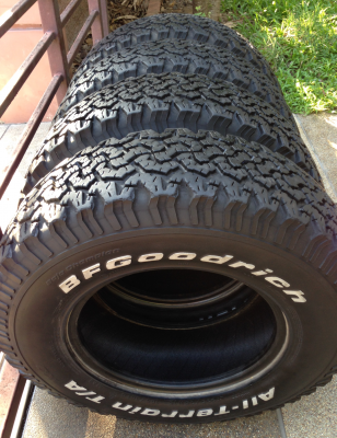 ยาง BF goodrich 235 75 15 ดอกเต็ม พร้อมใช้งาน ราคาไม่แพง