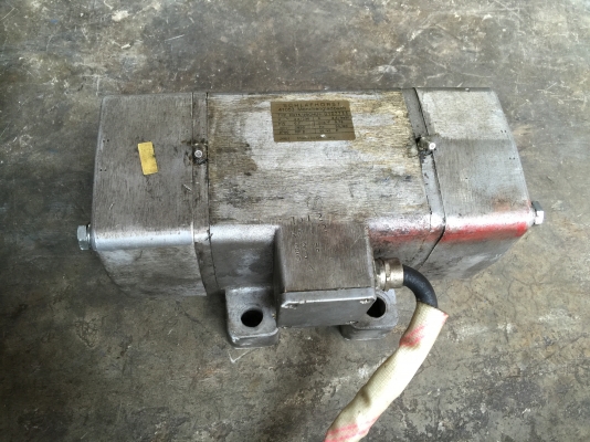 Sell> ขายมอเตอร์เขย่า ของดีมีคุณภาพ มาจากเยอรมันนี Germany ขนาด 1 แรงม้า ไฟ 380V. ใช้งานได้ทันที