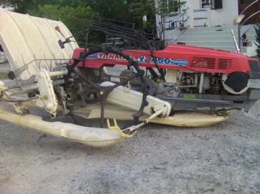 รถดำนา4แถว yanma ตามสภาพเก่าญี่ปุ่นรุ่น YB450 พร้อมใช้งาน ราคา23,000บาท
