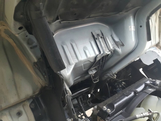 ขายรถไม่ติดเวลา new hino exprert 4 ล้อ