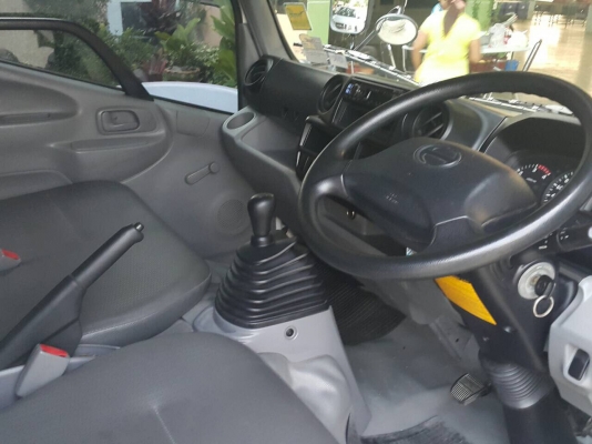 ขายรถไม่ติดเวลา new hino exprert 4 ล้อ