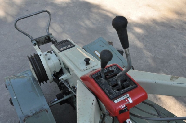 ขายโคลงรถพรวนดินyanmar Yc700 สภาพสวยเดิมจากญี่ปุ่น มีเกียร์ 16,000เท่านั้น