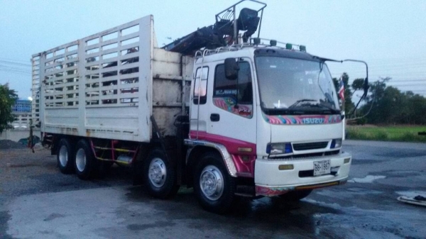 ISUZU.12ล้อเครื่อง.6BG1โบว์อินเตอร์.ติดเฮี๊ยบ5ตันมีตัวขยุ้ม.สภาพสวยพร้อมใช้..ขายแล้วครับ. ISUZU.12ล้อเครื่อง.6BG1โบว์อินเตอร์.ติดเฮี๊ยบ5ตันมีตัวขยุ้ม.สภาพสวยพร้อมใช้..ขายแล้วครับ.