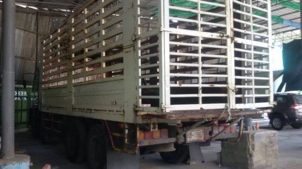 ISUZU.12ล้อเครื่อง.6BG1โบว์อินเตอร์.ติดเฮี๊ยบ5ตันมีตัวขยุ้ม.สภาพสวยพร้อมใช้..ขายแล้วครับ. ISUZU.12ล้อเครื่อง.6BG1โบว์อินเตอร์.ติดเฮี๊ยบ5ตันมีตัวขยุ้ม.สภาพสวยพร้อมใช้..ขายแล้วครับ.