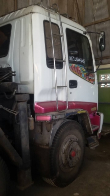 ISUZU.12ล้อเครื่อง.6BG1โบว์อินเตอร์.ติดเฮี๊ยบ5ตันมีตัวขยุ้ม.สภาพสวยพร้อมใช้..ขายแล้วครับ. ISUZU.12ล้อเครื่อง.6BG1โบว์อินเตอร์.ติดเฮี๊ยบ5ตันมีตัวขยุ้ม.สภาพสวยพร้อมใช้..ขายแล้วครับ.