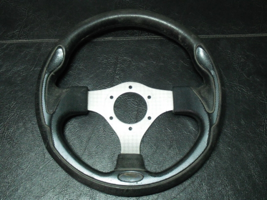 ขายพวงมาลัยแต่งสวยๆๆๆครับ