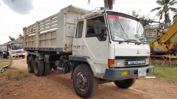 ขาย 10 ล้อดั้ม หลงเทอร์โบ FN527M-TF เครื่อง 6D16 220 แรงม้า เกียร์ 10 สปีด คัสซีสวยตลอดเส้น ช่างล่างเบรคใหญ่ แอร์เย็น ทะเบียนพร้อมโอนครับ