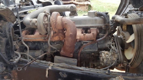 ขาย 10 ล้อดั้ม หลงเทอร์โบ FN527M-TF เครื่อง 6D16 220 แรงม้า เกียร์ 10 สปีด คัสซีสวยตลอดเส้น ช่างล่างเบรคใหญ่ แอร์เย็น ทะเบียนพร้อมโอนครับ