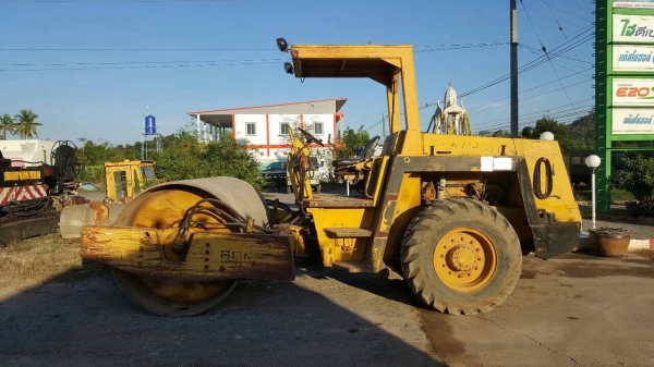 ขาย รถบดสั่นสะเทือน 4X4 BOMAG BW 213 เอกสารใบอินวอยซ์ รถสวยพร้อมใช้ ราคาต่อรองได้ครับ ขาย รถบดสั่นสะเทือน 4X4 BOMAG BW 213 เอกสารใบอินวอยซ์ รถสวยพร้อมใช้ ราคาต่อรองได้ครับ