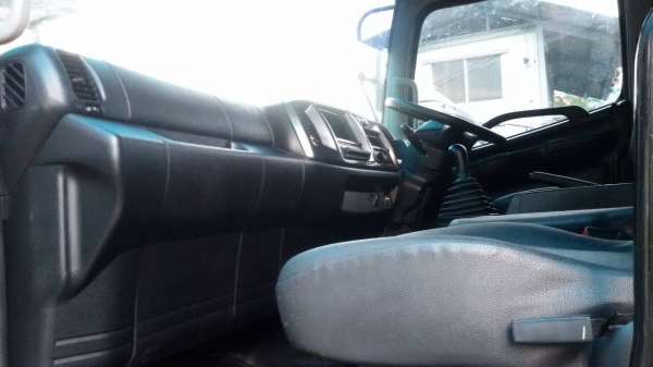 HINO.เมกก้า10ล้อเพลาเดียว.ปี56.เครื่อง260.6,30เมตร.มือ1ออกห้าง.สภาพสวยพร้อมใช้----