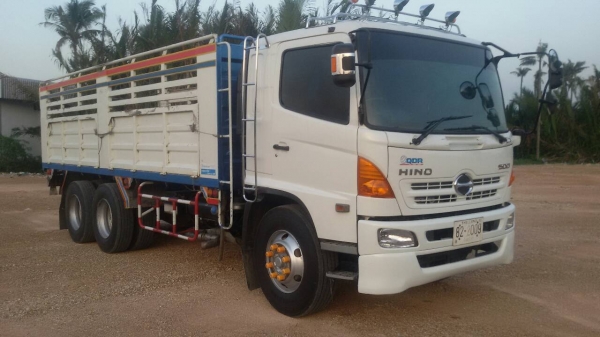 HINO.เมกก้า10ล้อเพลาเดียว.ปี56.เครื่อง260.6,30เมตร.มือ1ออกห้าง.สภาพสวยพร้อมใช้----