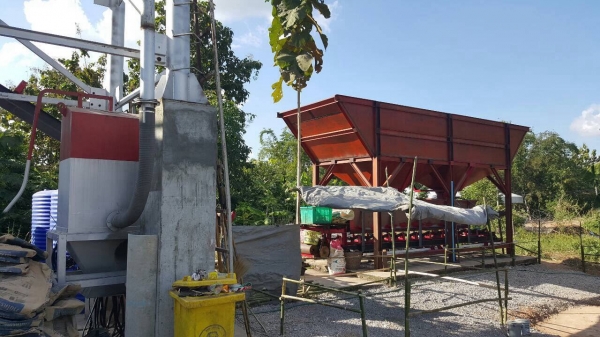 ขายแพนท์ปูนพร้อมใช้ครบชุด แบบแห้งนะครับ ราคาคุยกันได้ ขายแพนท์ปูนพร้อมใช้ครบชุด แบบแห้งนะครับ ราคาคุยกันได้