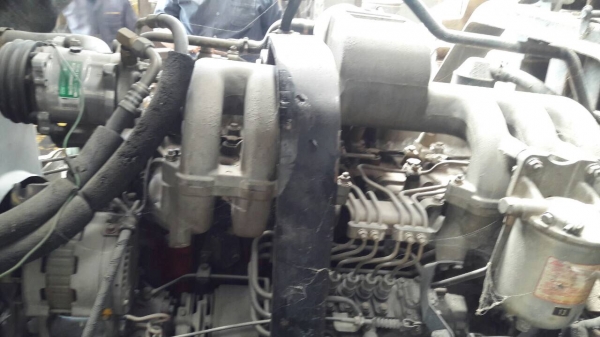 10ล้อดั้ม240แรง2เพลา..HINO FM3MNLD...เล่มพร้อม. ไมล์71540กม.ใช้น้อย. กระจกไฟฟ้า รถสวยมากๆ